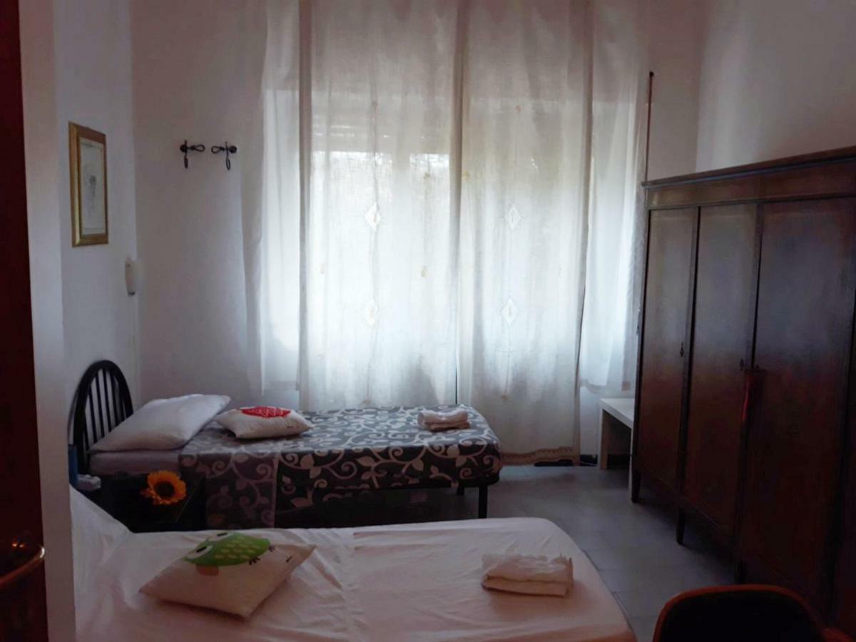Hotel Bed in Siena Tognazza Exterior foto